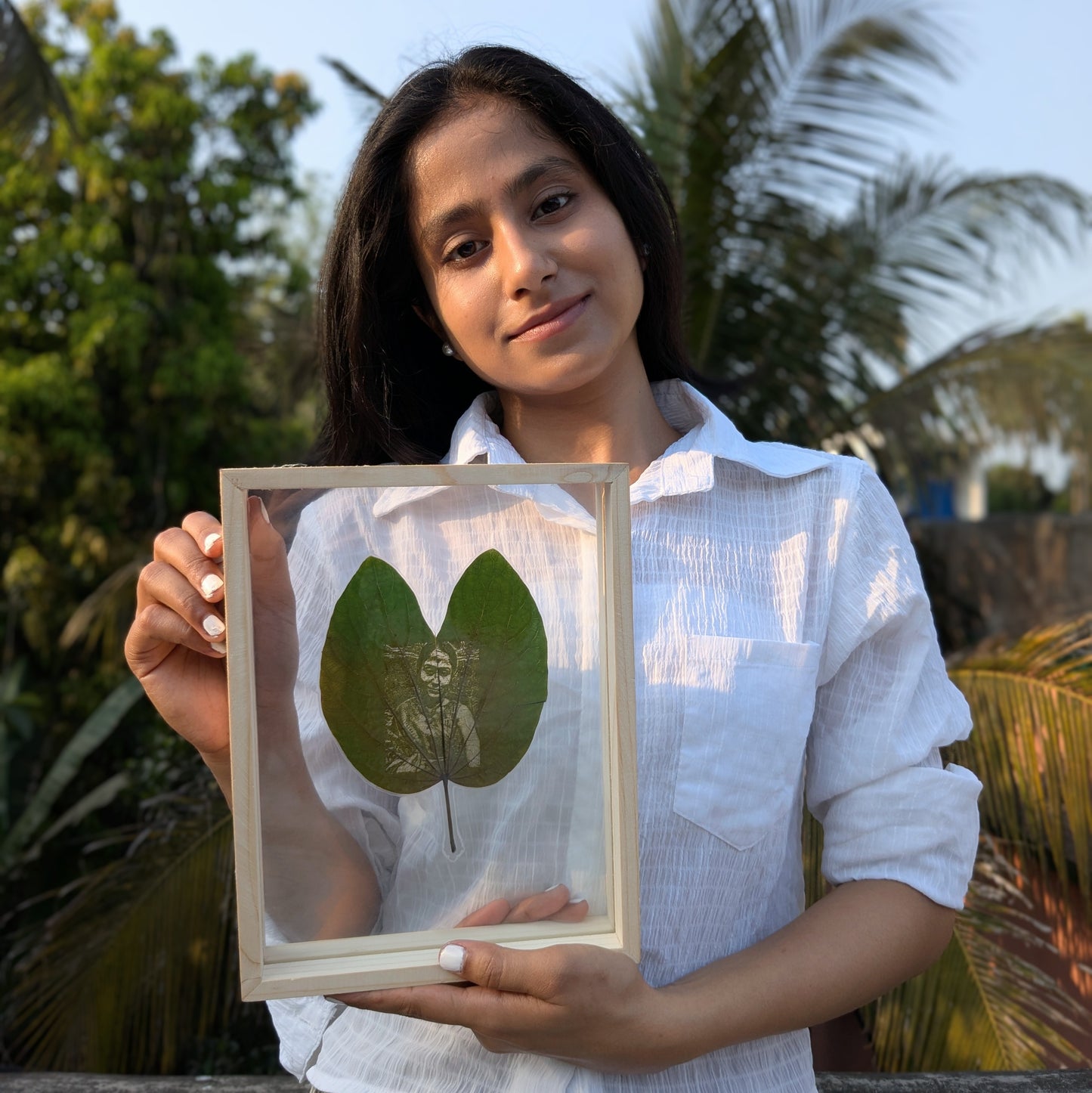 Personalized Photo Leaf Engraving