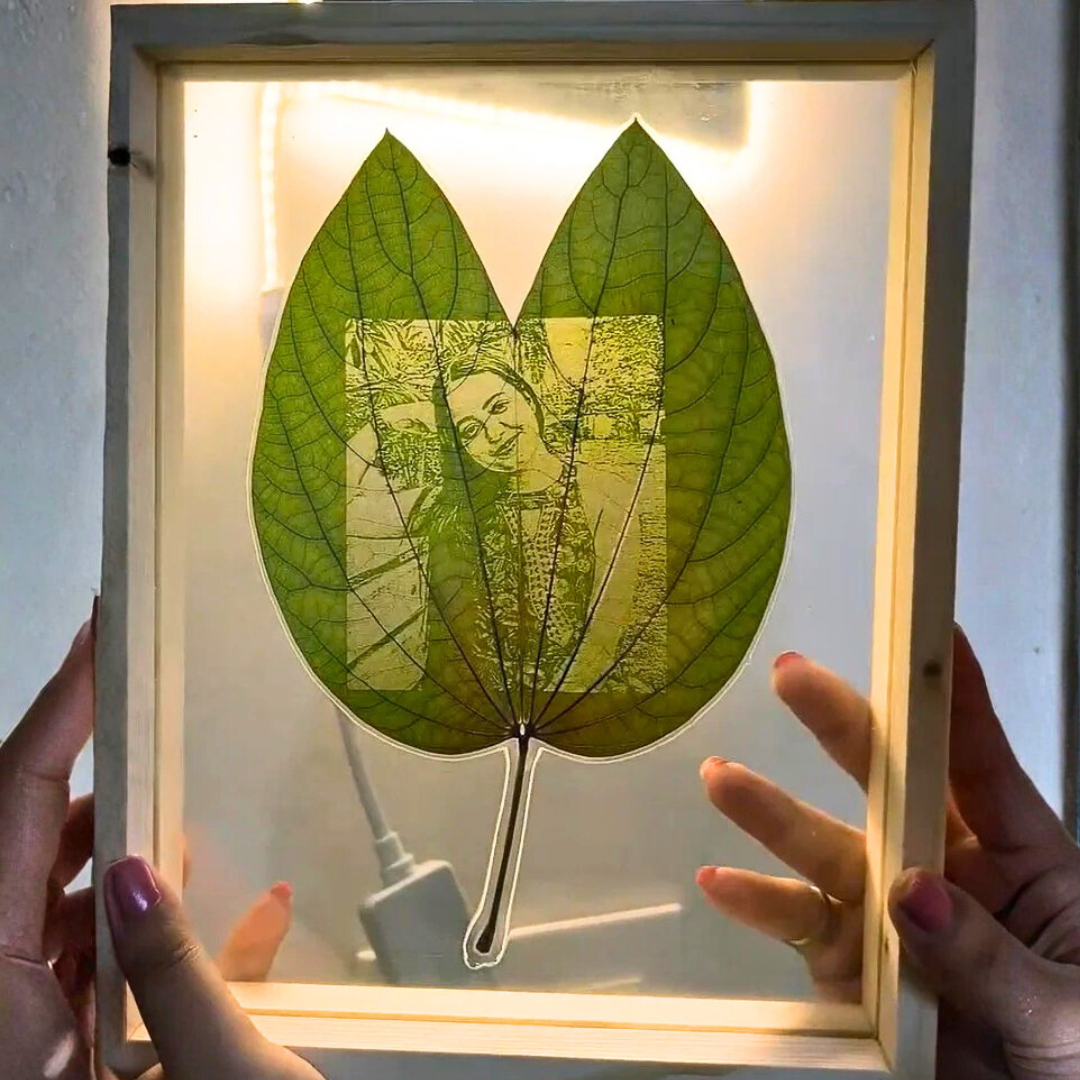 Personalized Photo Leaf Engraving